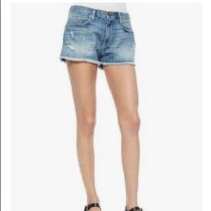 Current Elliot, the boyfriend short